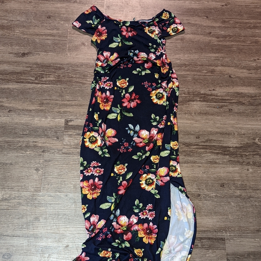 Gorgeous soft maternity dress
